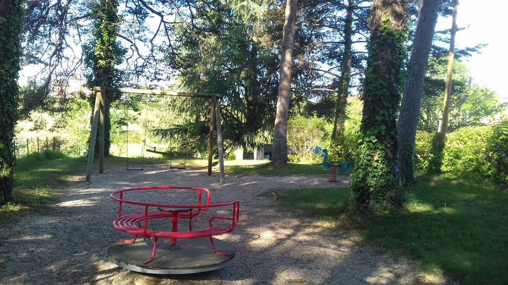 Camping 46 Rainettes Goujounac Ngoại thất bức ảnh