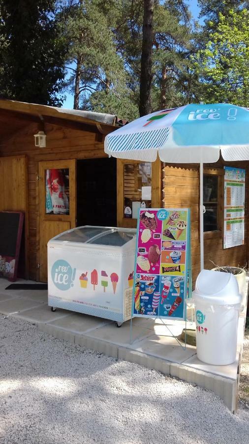 Camping 46 Rainettes Goujounac Ngoại thất bức ảnh